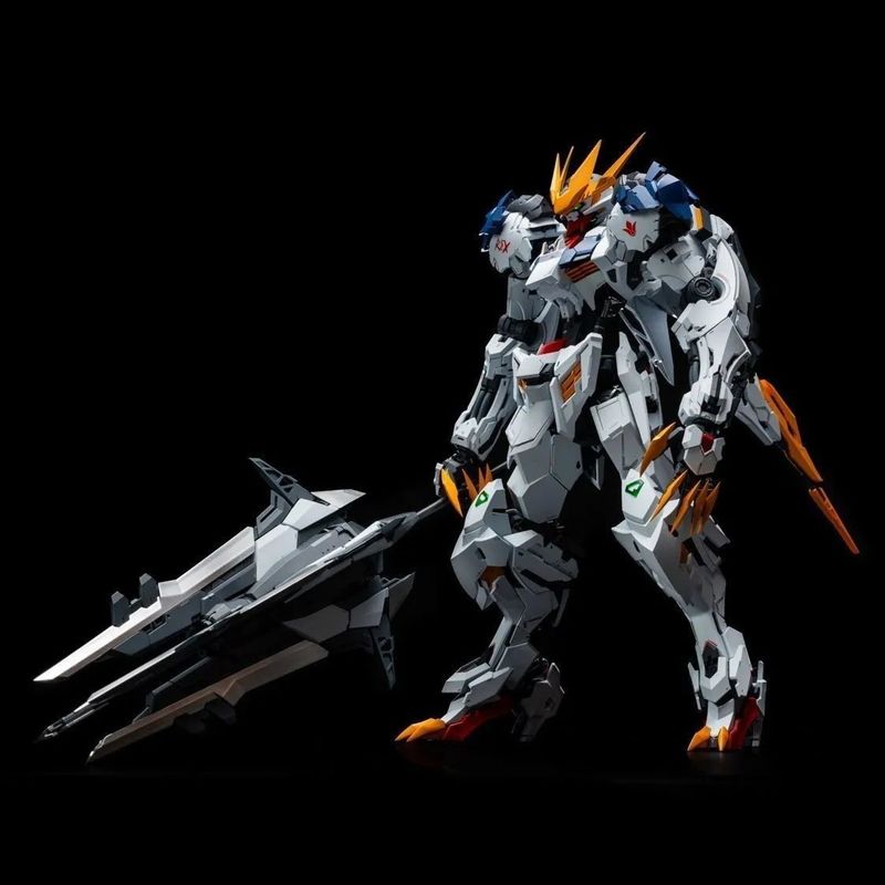 【TERSEDIA】LUNAVOR MG 1/100 Wol - Model Kit Lancelot ulasan dan harga